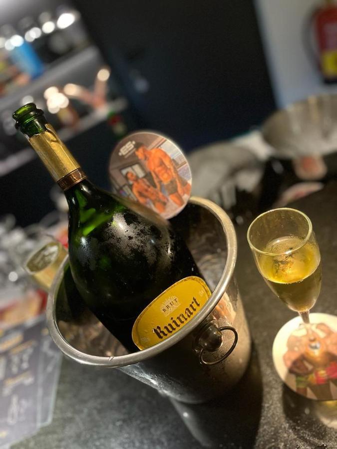 Maison d'hôtes Elite - Gay Men Only (adults Only) 2*